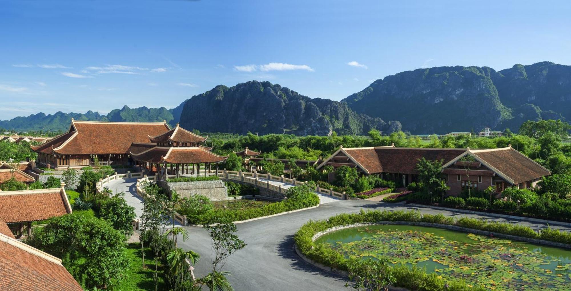 Emeralda Resort Ninh Bình Extérieur photo