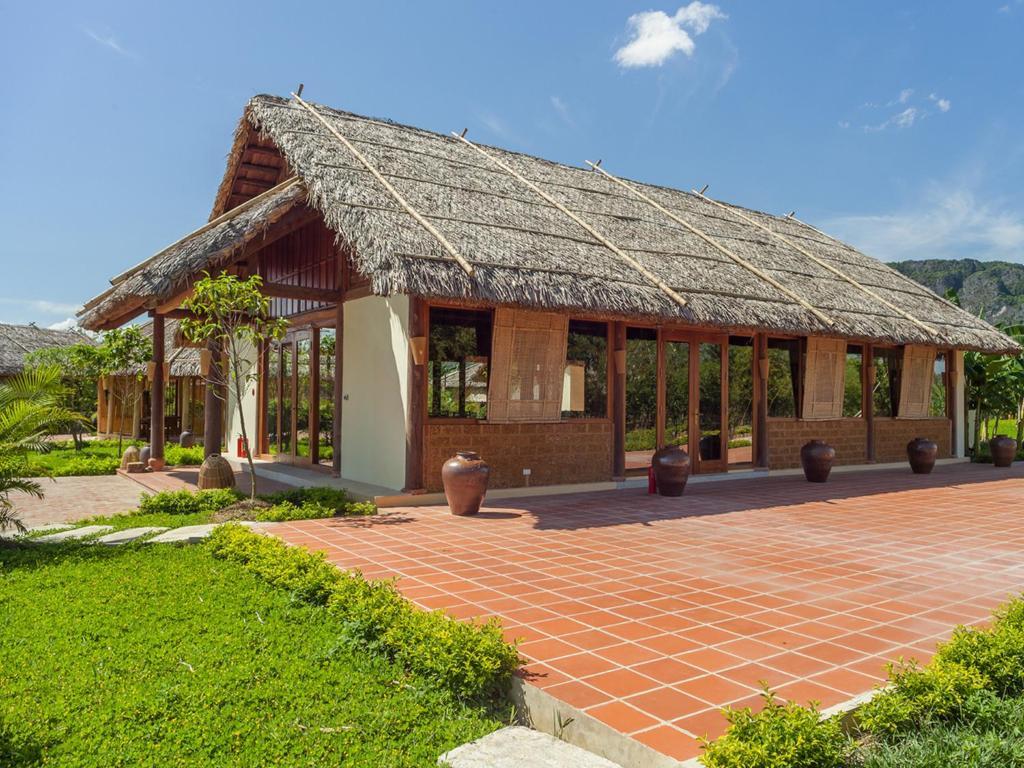 Emeralda Resort Ninh Bình Extérieur photo