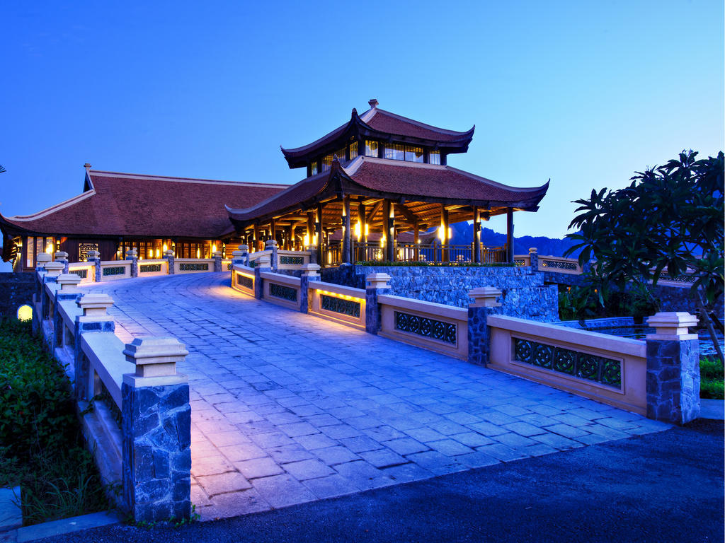 Emeralda Resort Ninh Bình Extérieur photo